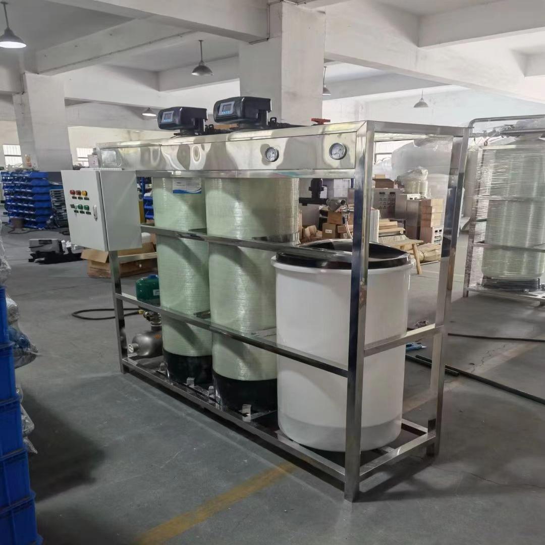 صندوق مباشر بصمام مزدوج وخزان مزدوج سعة 4 طن صندوق مباشر بصمام مزدوج وخزان مزدوج سعة 4 طن