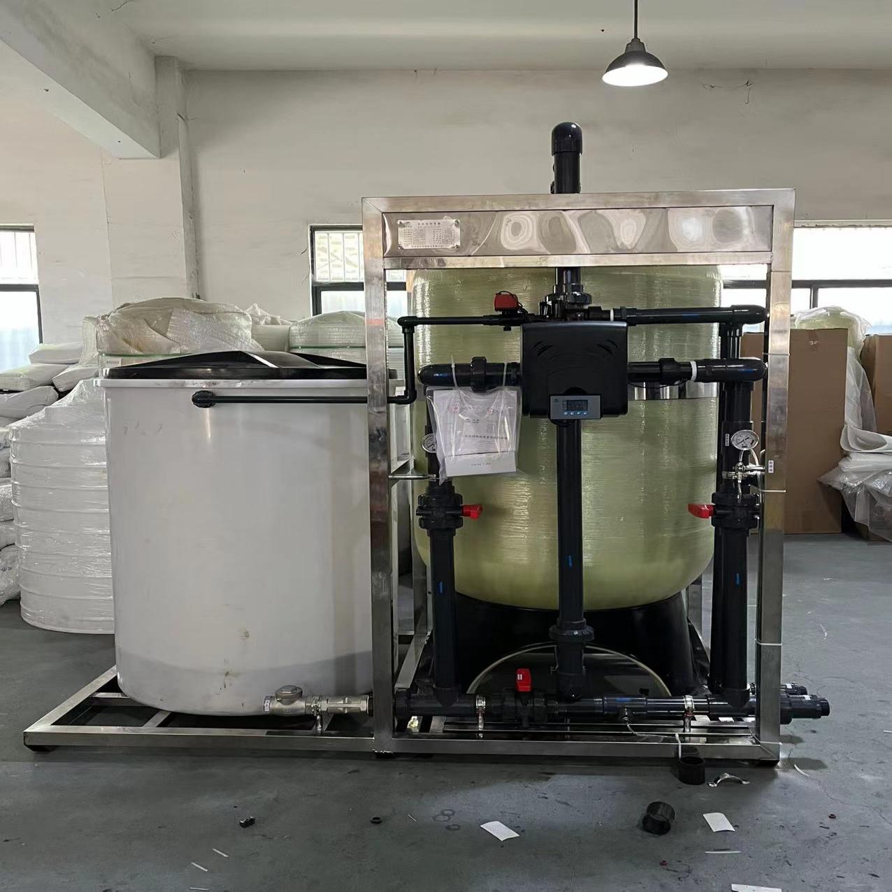 خزان واحد بصمام واحد سعة 15 طن خزان واحد بصمام واحد سعة 15 طن