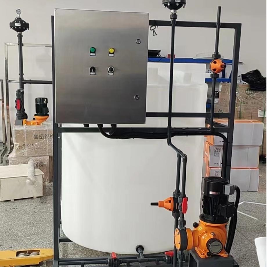 جهاز الجرعات ذو المضخة الواحدة والبرميل الواحد للتلبد جهاز الجرعات ذو المضخة الواحدة والبرميل الواحد للتلبد